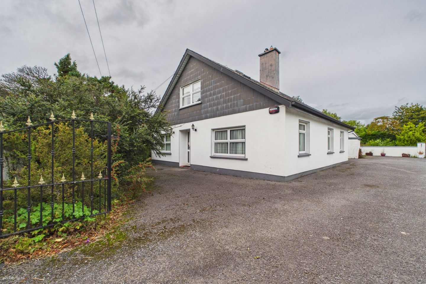 Moyvale, Ballickmoyler Road, Carlow Town, Co. Carlow — photo 1