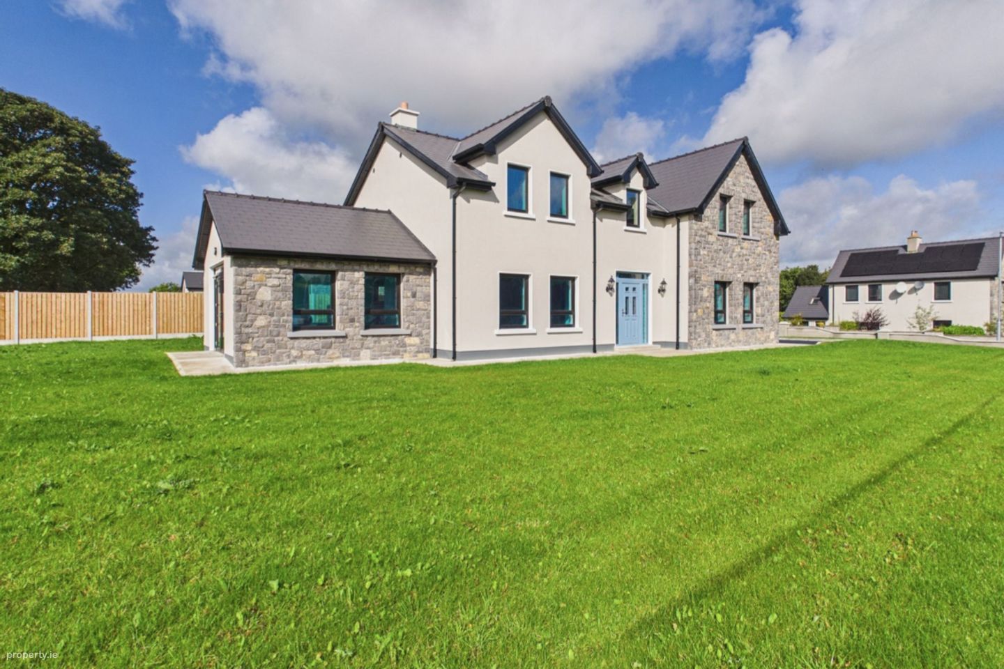 Harbour Court, Lecarrow, Athlone, Co. Westmeath, F42X297 — photo 1