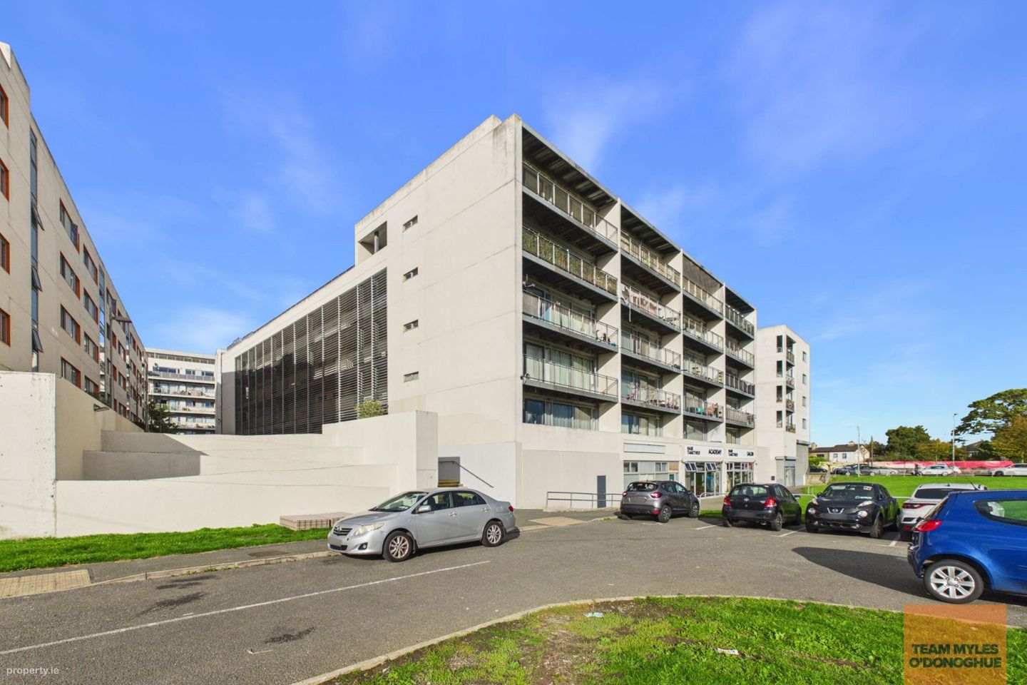 Apartment 11, The Turnpike, Santry Cross, Santry, Dublin 11, D11RX86 — photo 1