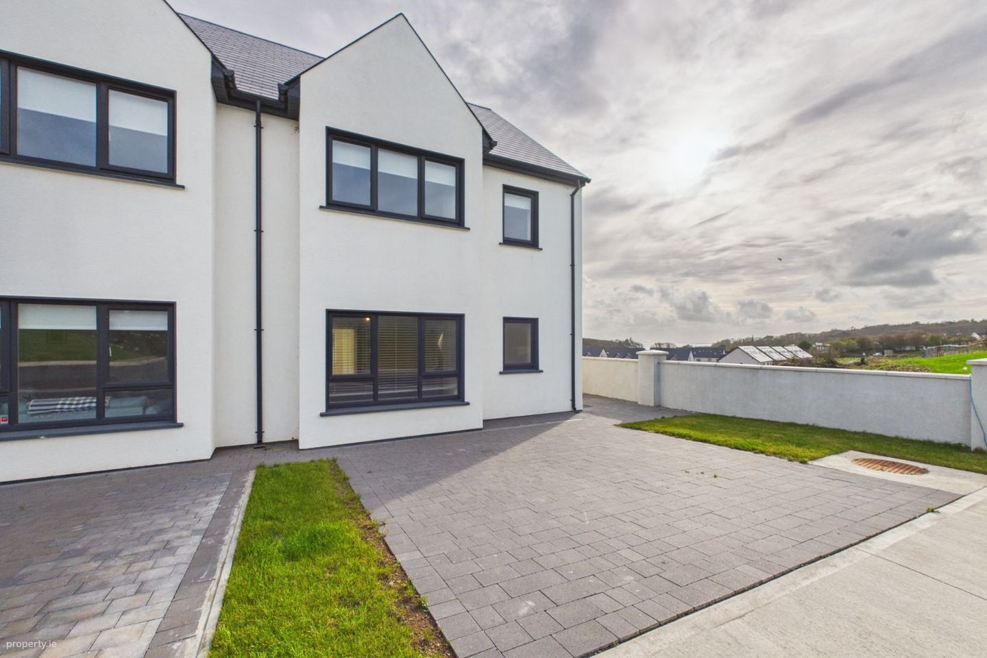 23 Archers Way, Killea, Dunmore East, Co. Waterford — photo 1