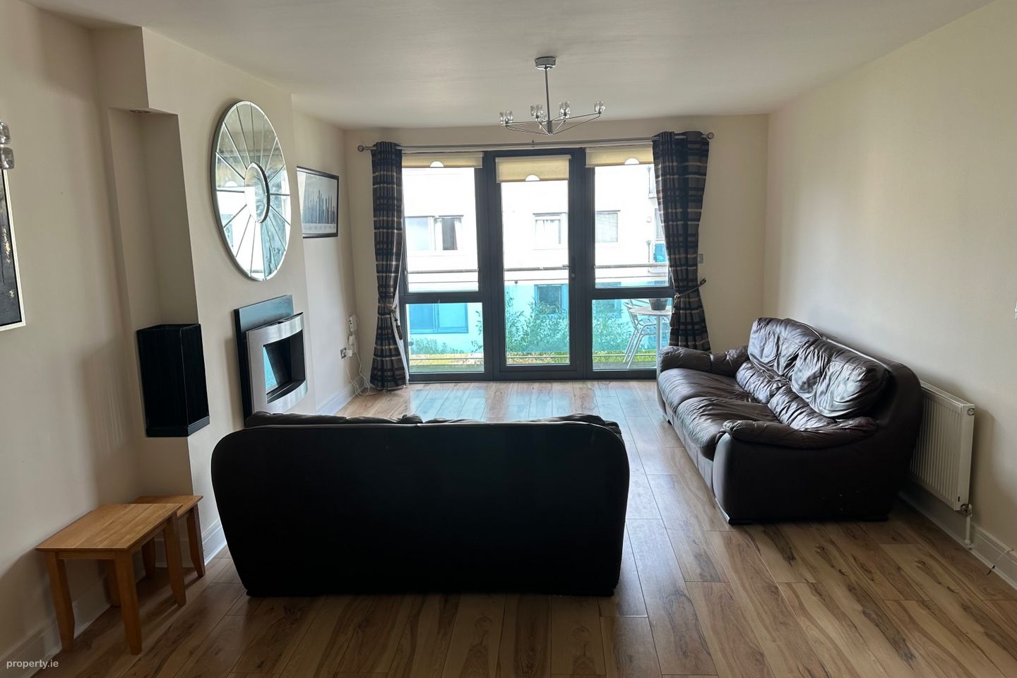 Apartment 16, Mercer House, Brennanstown Square, Brennanstown, Dublin 18 — photo 1