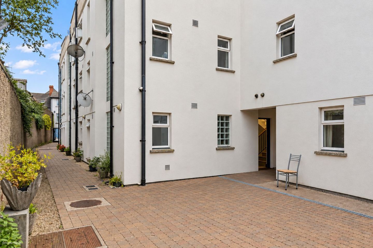 7 Court Mews, Bridge Street, Tullow, Co. Carlow — photo 1