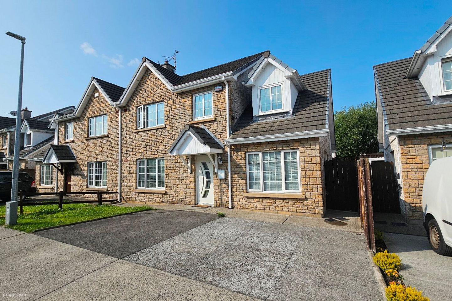 26 Oaklands Park, Ballyjamesduff, Co. Cavan, A82R2W8 — photo 1