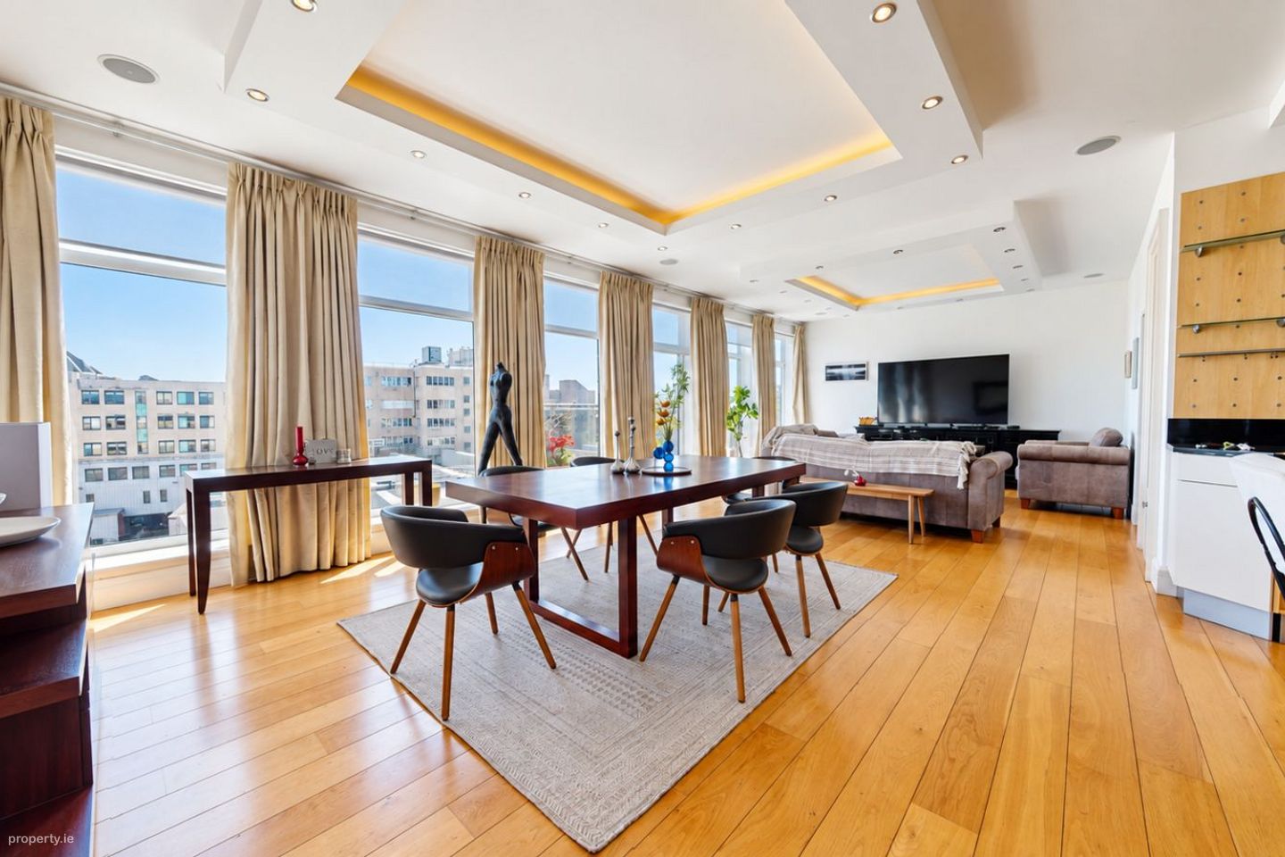 The Penthouse at Adelaide Square, Dublin 2, Dublin 8 — photo 1