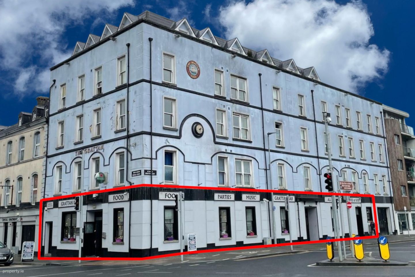 The Grattan Bar, 1-2 Bridge Street, Waterford, X91 YD52 — photo 1