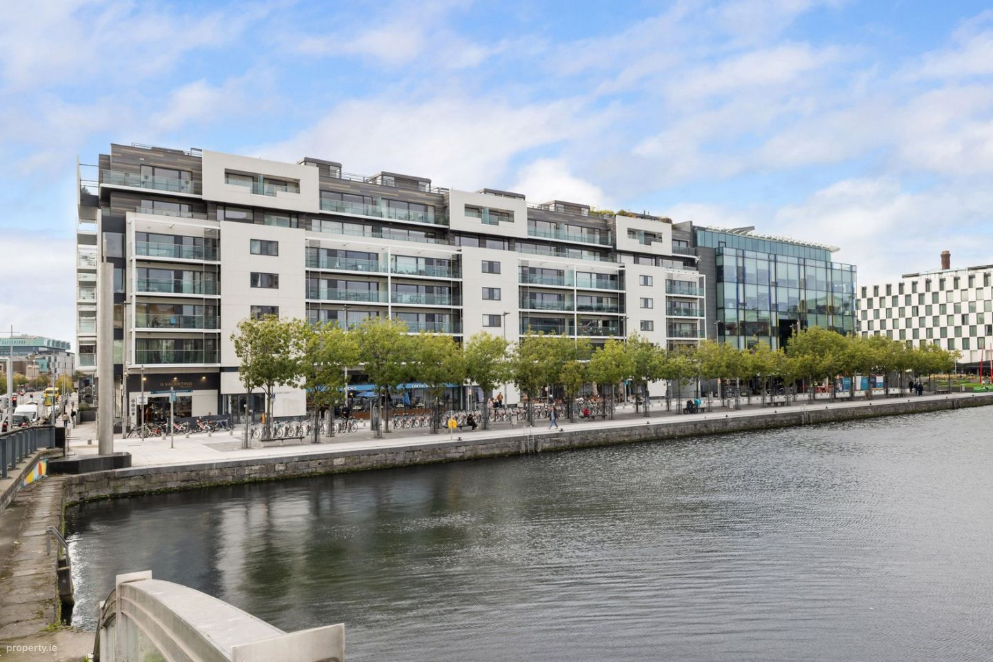 11 Gallery Quay, Block 5, Grand Canal Dock, Dublin 2, D02 WR97 — photo 1