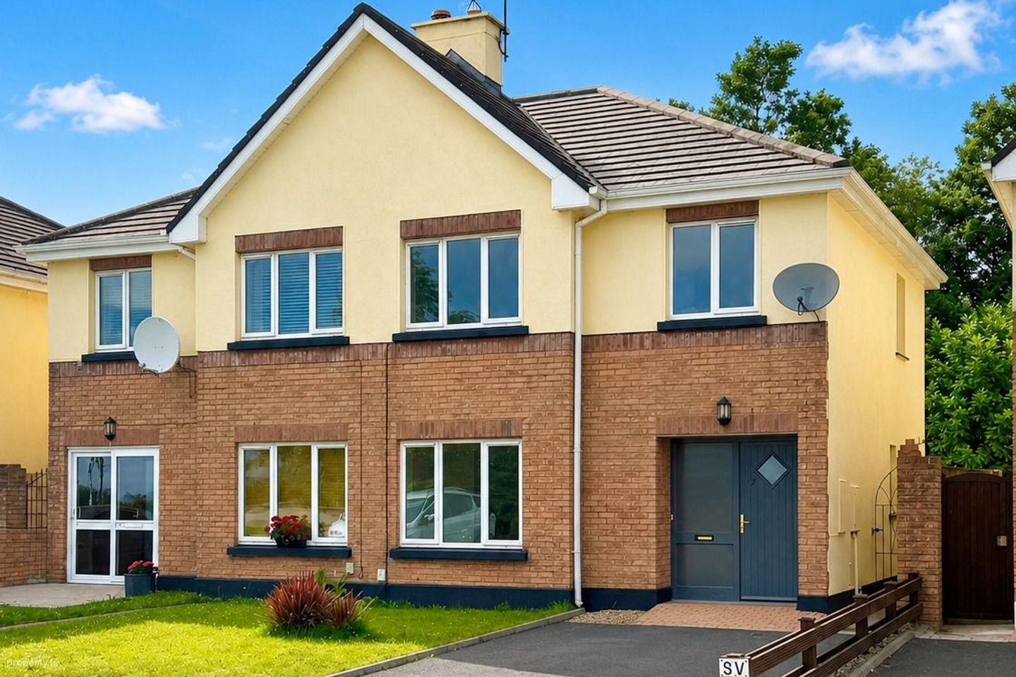 12 Canal Walk, Clonown Road, Athlone, Co. Westmeath, N37X7N1 — photo 1