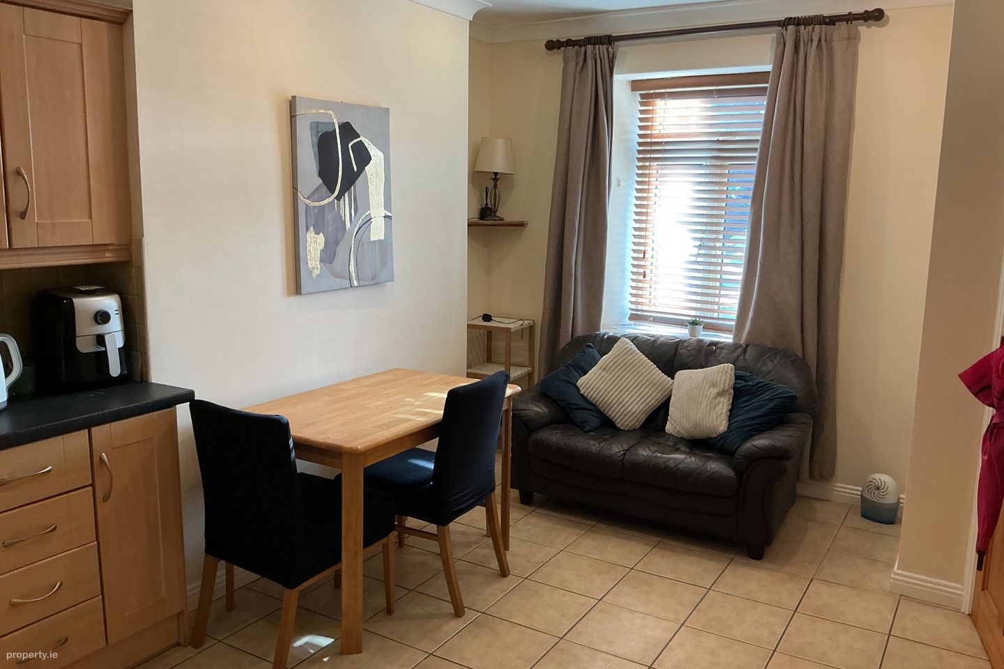 19 Saint Joseph'S Avenue, Henry Street, Galway, Galway City Centre, Co. Galway — photo 1