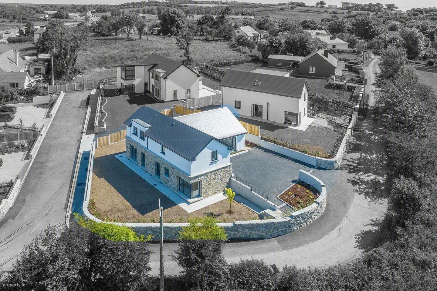 4 An Pairc Mor, Castlegar, Galway, Co. Galway, H91858K — photo 1