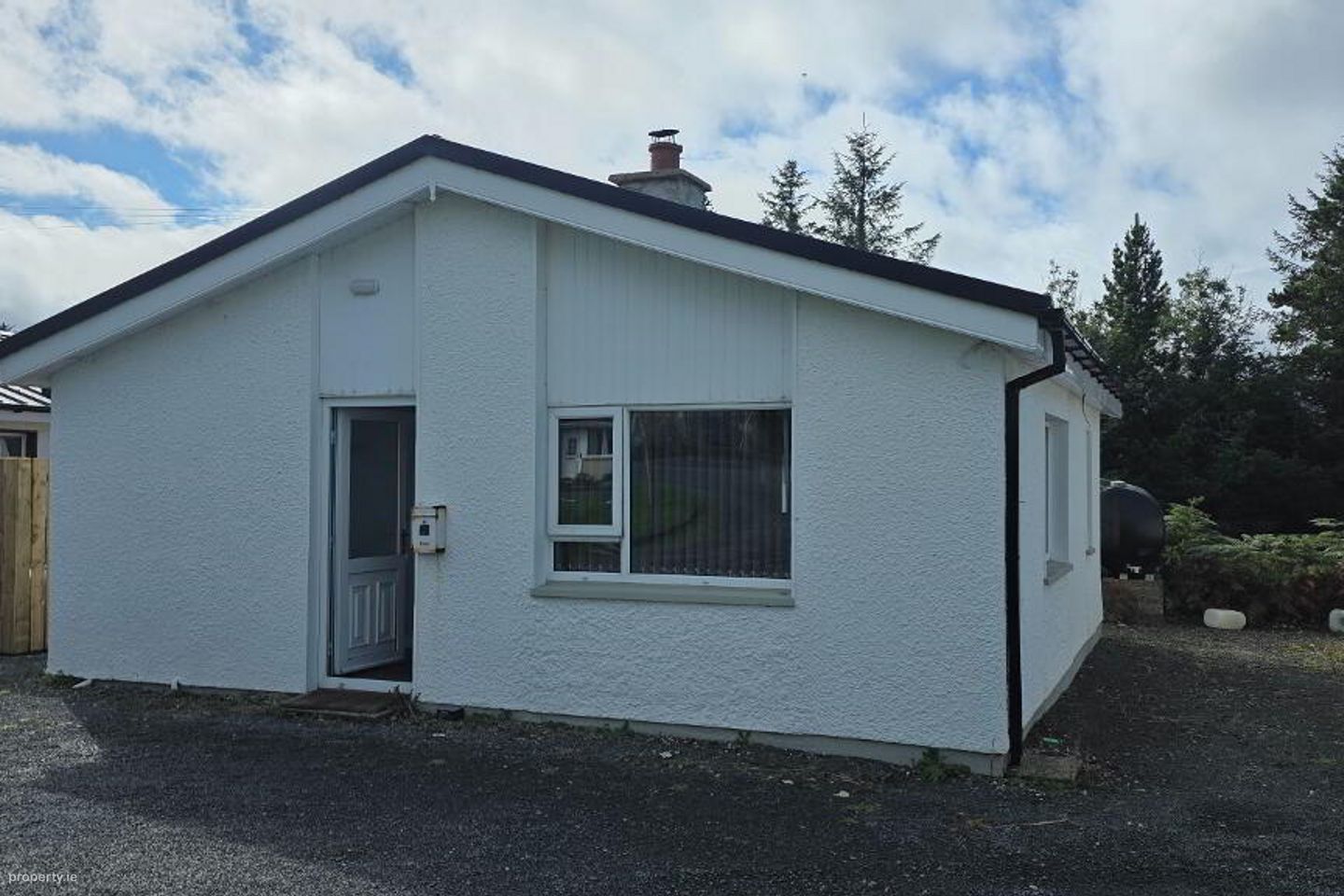 Gallaghers Chalets, 2 Gortahork, Letterkenny, Co. Donegal, F92W0H9 — photo 1