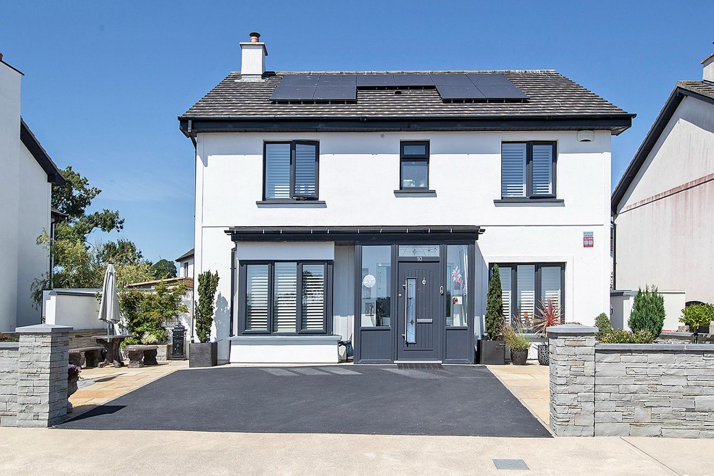 10 Waterside, Dungarvan, Co. Waterford, X35TY40 — photo 1