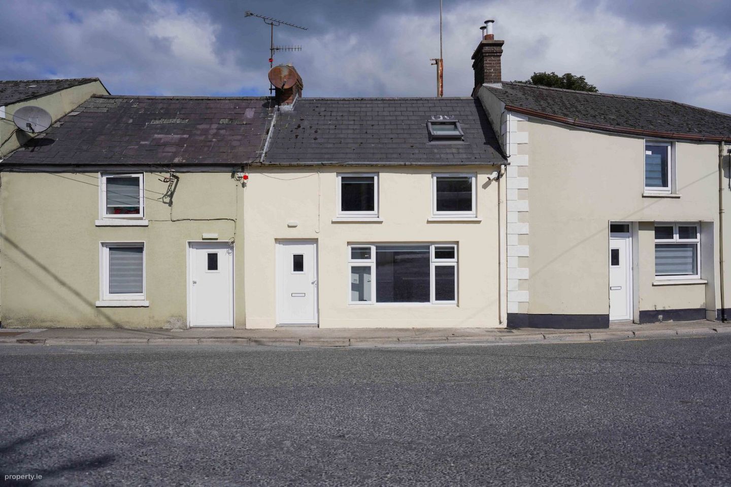 No.4 Station Road, Kingscourt, Kingscourt, Co. Cavan — photo 1