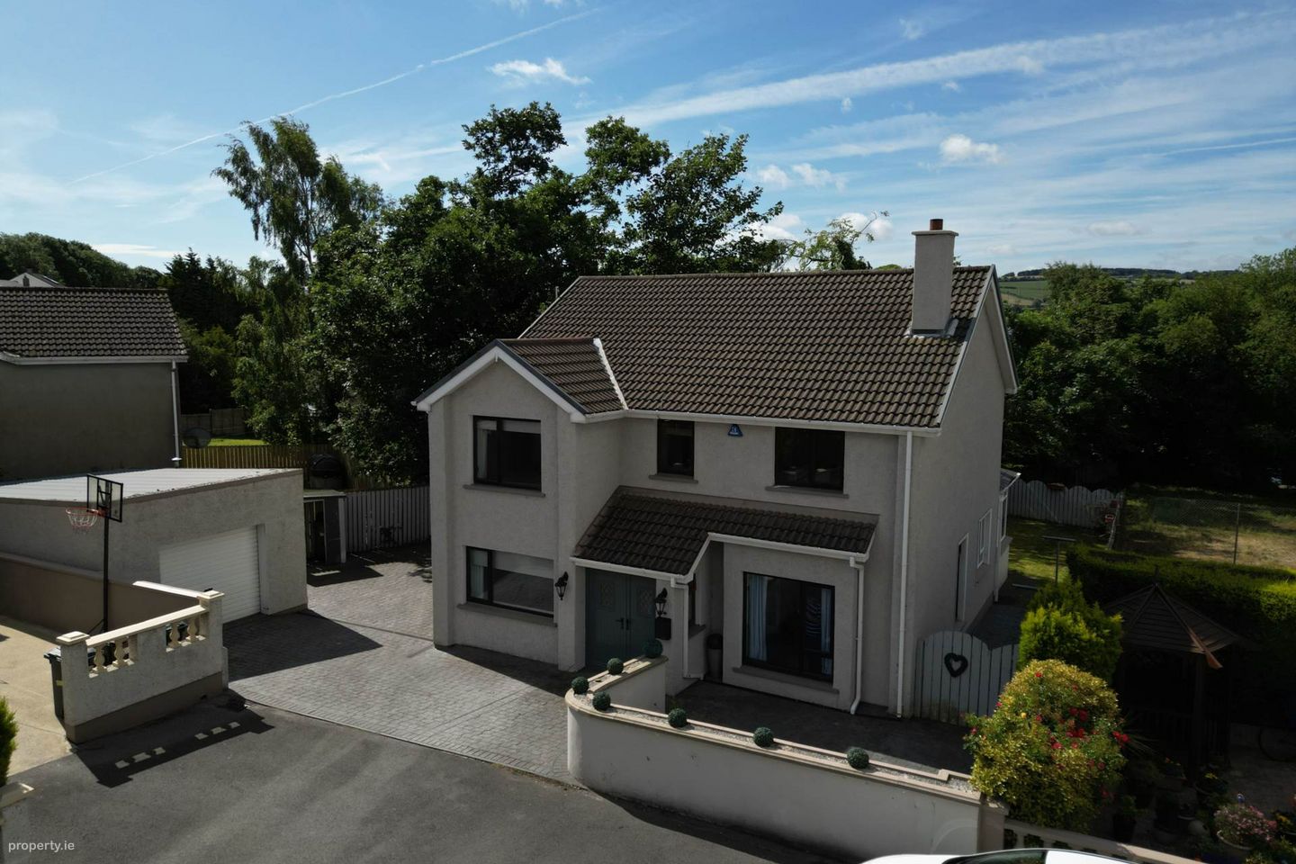 15 Oaklands Park, Letterkenny, Co. Donegal, F92C7HT — photo 1