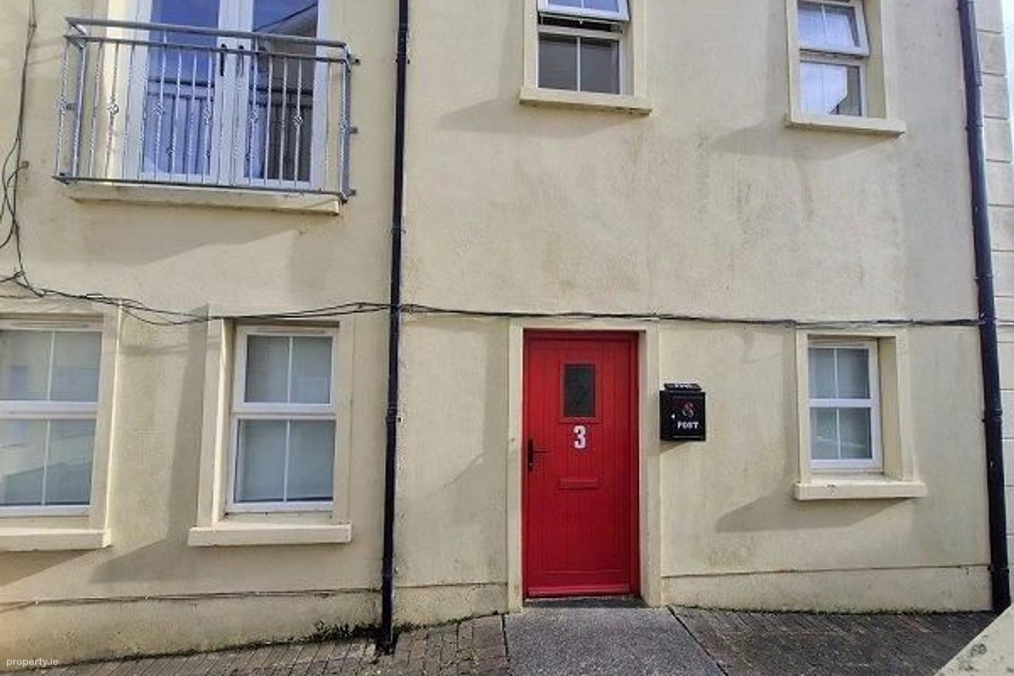 Apartment 3, Bakers Court, Bachelor's Walk, Ballyshannon, Co. Donegal, F94HK13 — photo 1