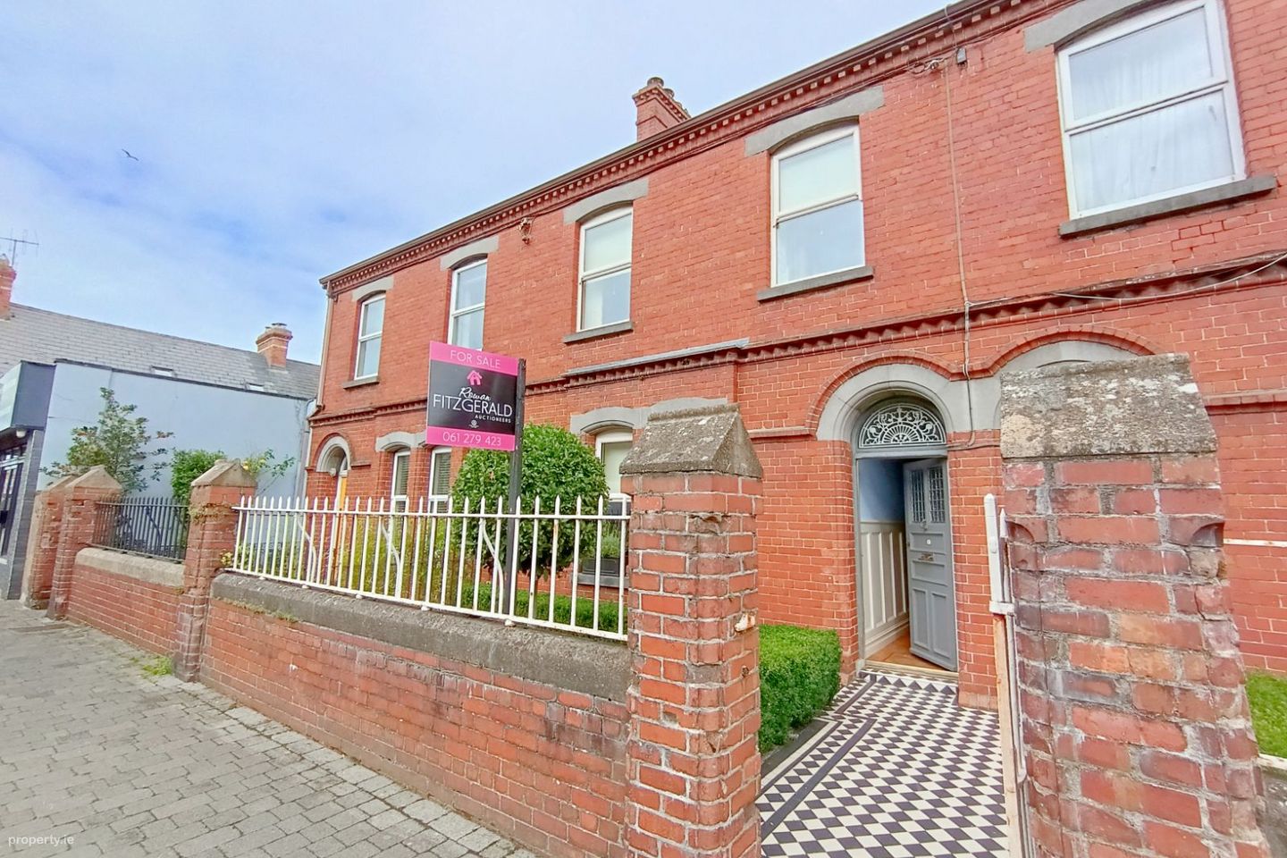 2 Saint Johns Villas, Mulgrave Street, Limerick City Centre, Co. Limerick, V94X0TV — photo 1