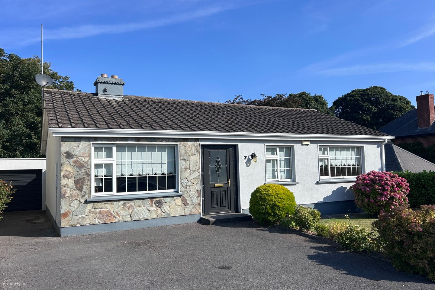 Ardlee, 7 Deerpark Gardens, Cashel, Co. Tipperary, E25 HY11 — photo 1