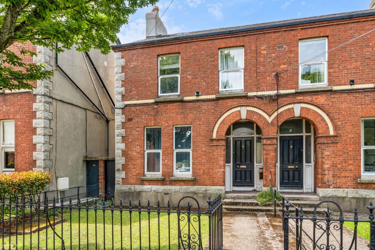 8 Mountain View Road, Ranelagh, Dublin 6, D06X925 — photo 1