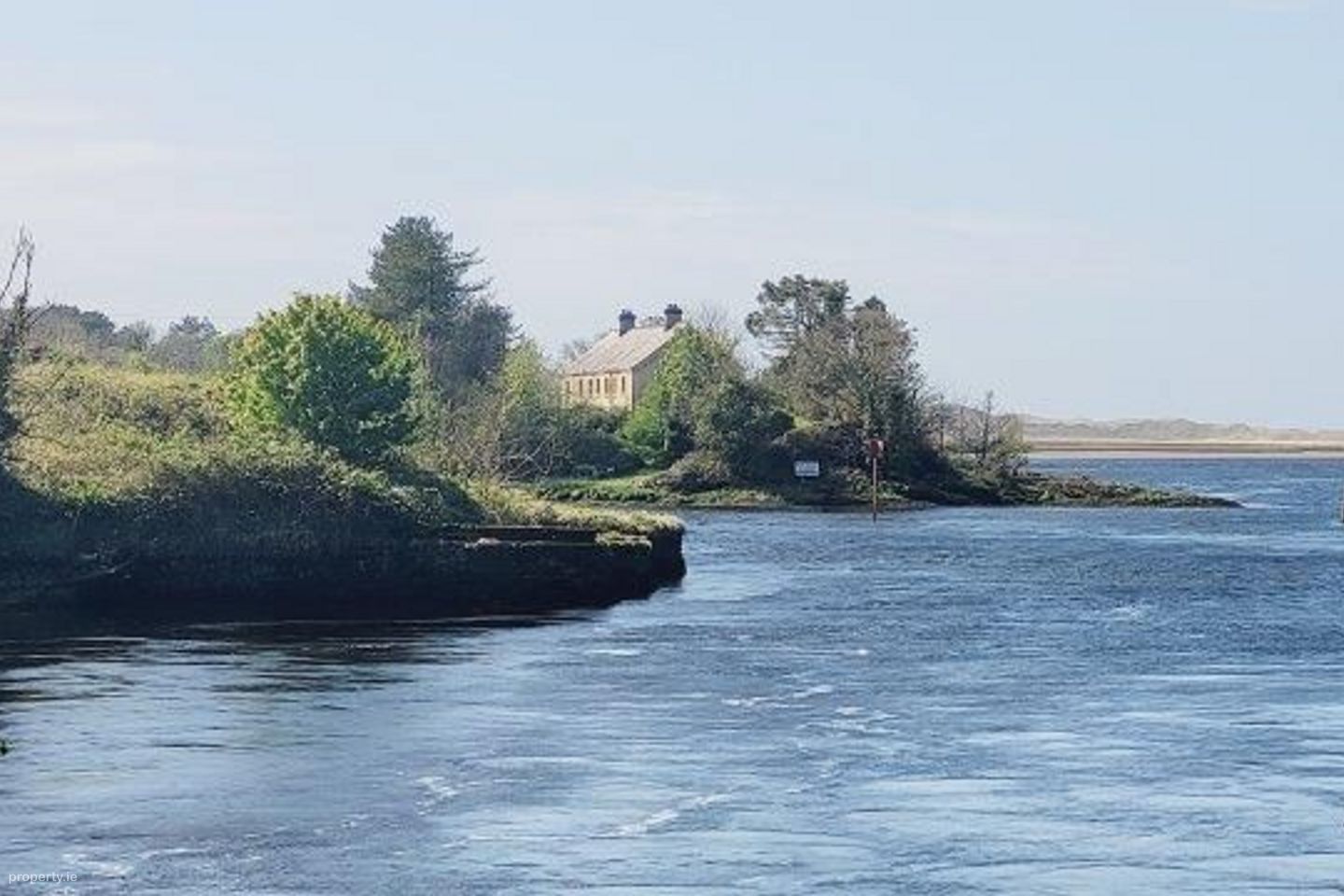 Inis Saimer Island  Mall Quay, Ballyshannon, Co. Donegal, F94NW18 — photo 1