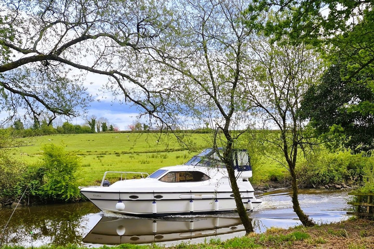 2 Foalies Bridge, Belturbet, Co. Cavan — photo 1