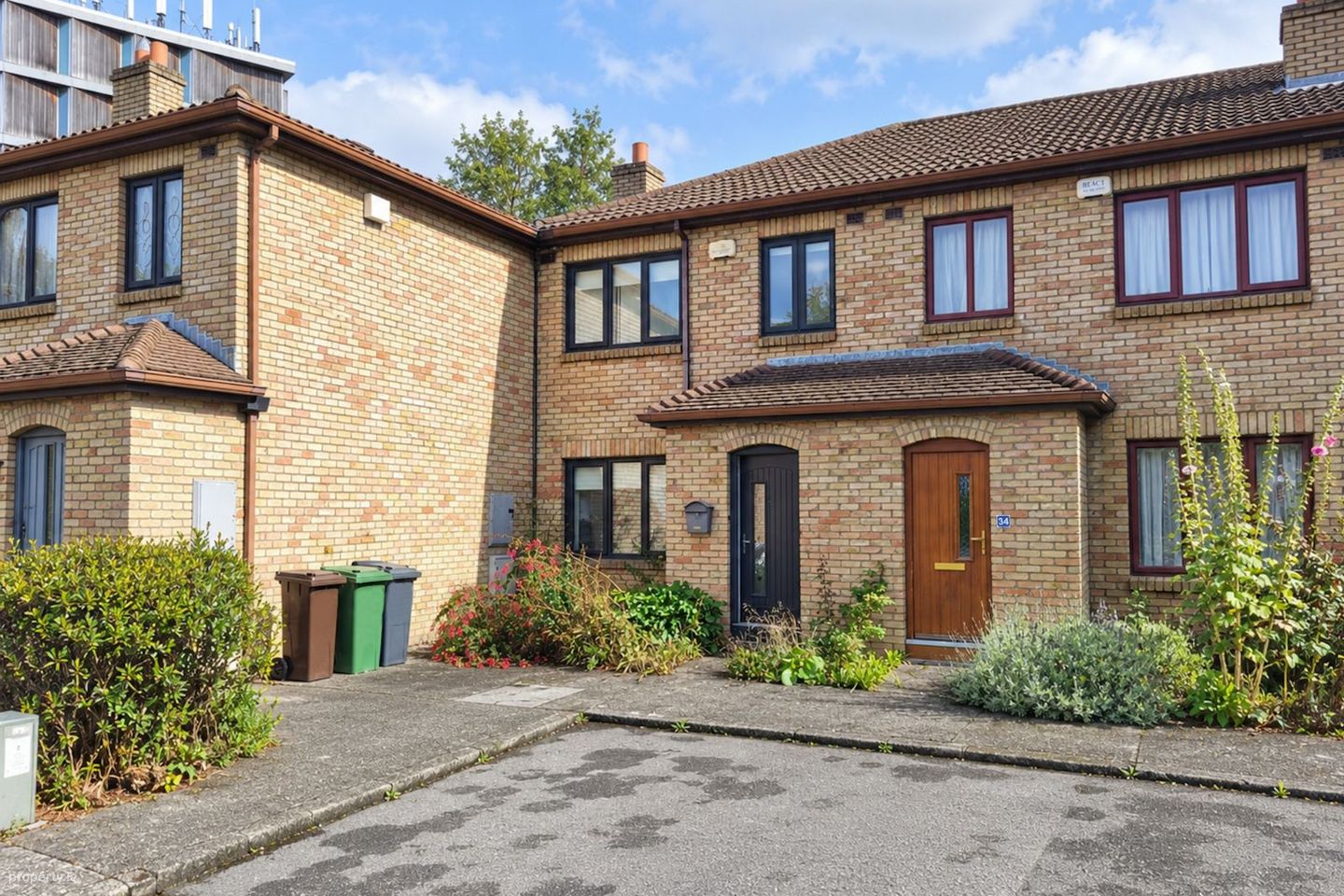 33 Bellevue Park Avenue, Booterstown, Blackrock, Co. Dublin, A94KF72 — photo 1