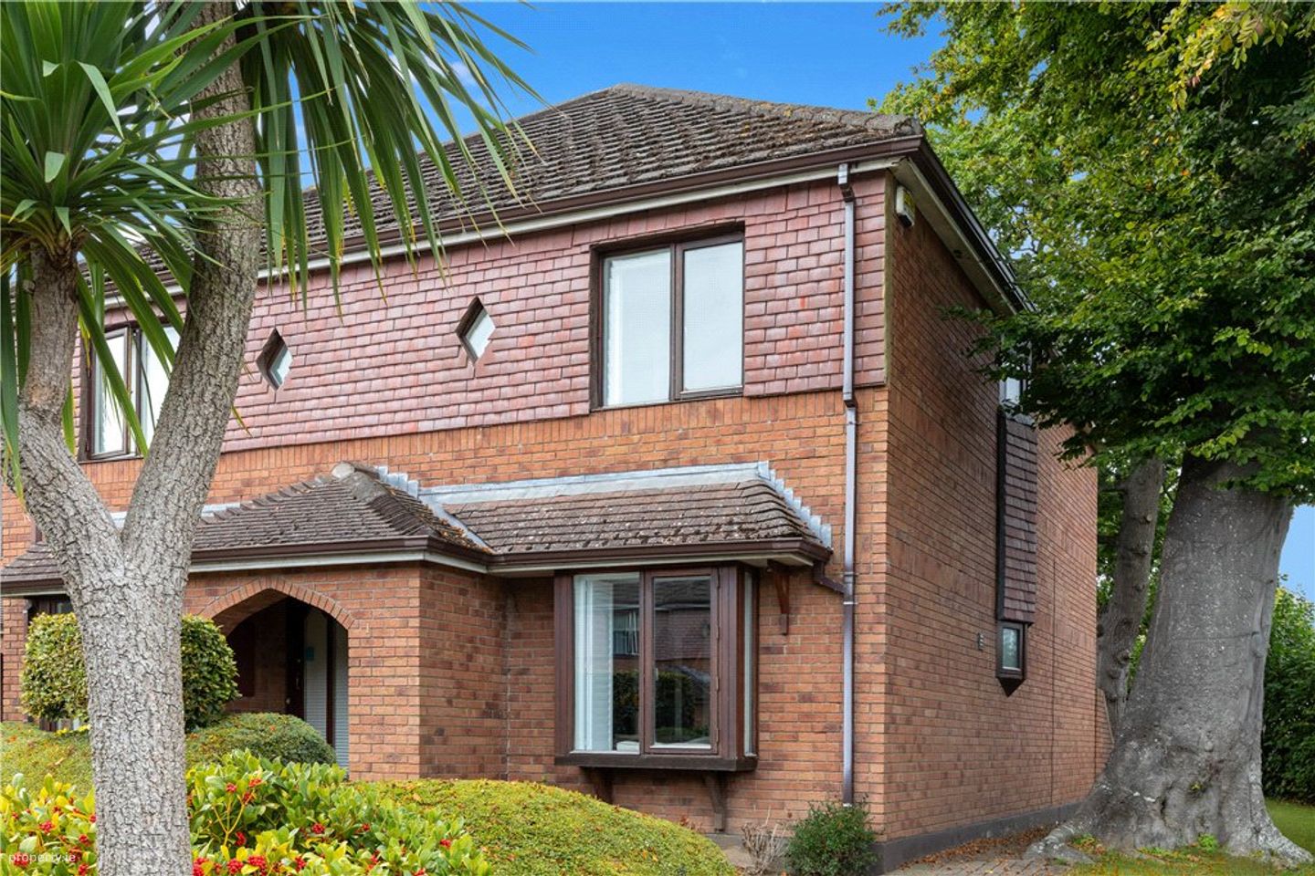 1 Cedar Square, Grove Avenue, Blackrock, Co. Dublin, A94 PV32 — photo 1