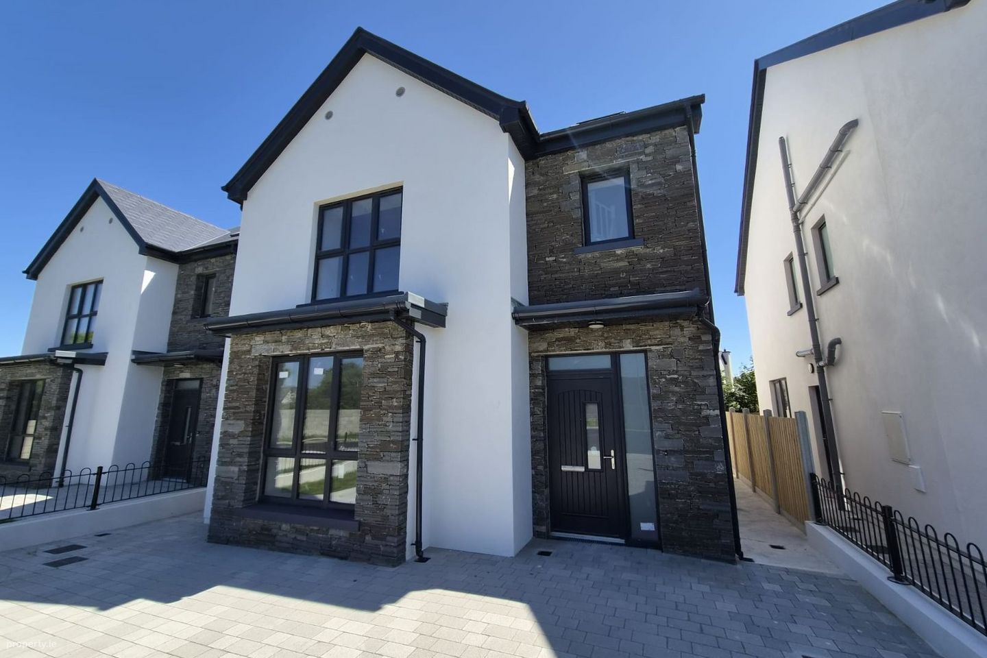 9 Abbey Lane, Mountain Road, Kilmoney, Carrigaline, Co. Cork — photo 1