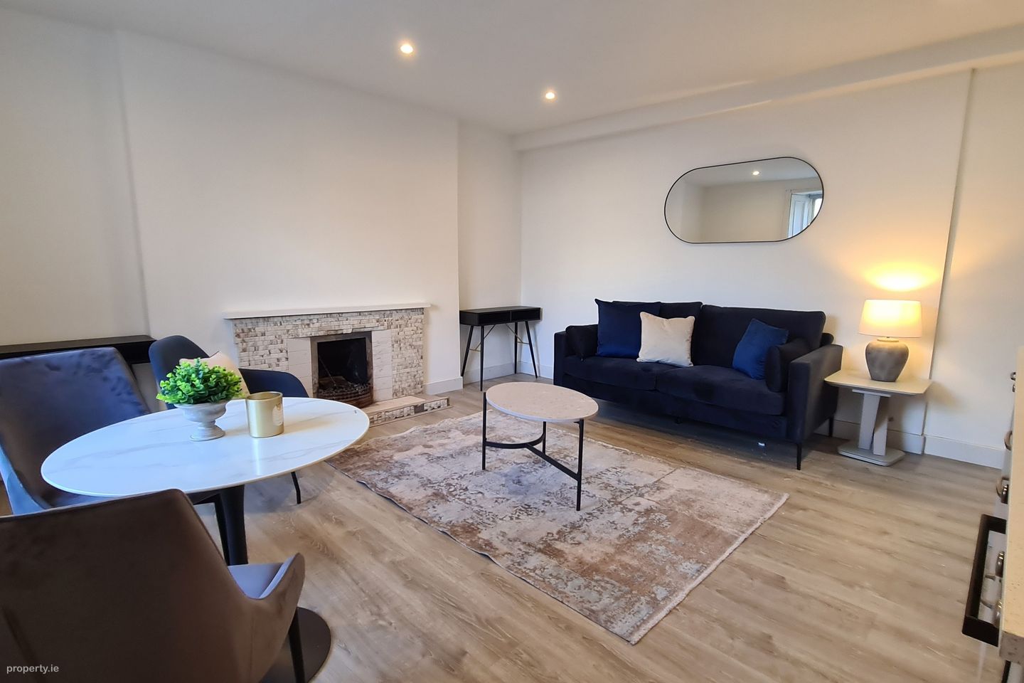 Front Garden Flat, 1 Trafalgar terrace, Monkstown, Co. Dublin — photo 1