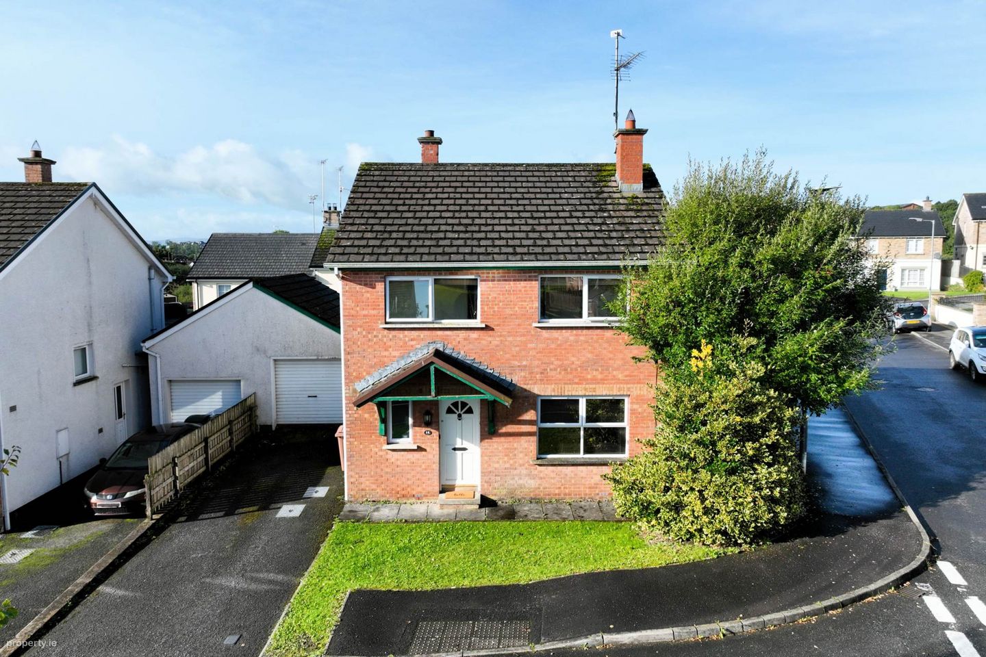 38 College Park Lane, Enniskillen, Co. Fermanagh — photo 1