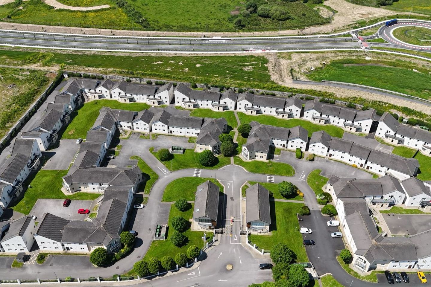 Thomond Student Village, Student'S Pavilion, Thomond Village, Moylish, Co. Limerick, V94NN6E — photo 1