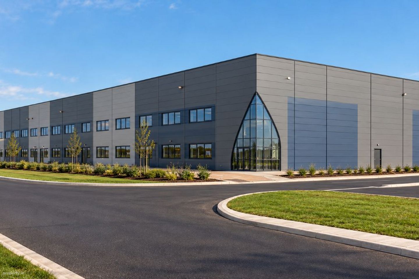 Unit C08.4 The Hub Logistics Park, Clonee, Co. Dublin — photo 1