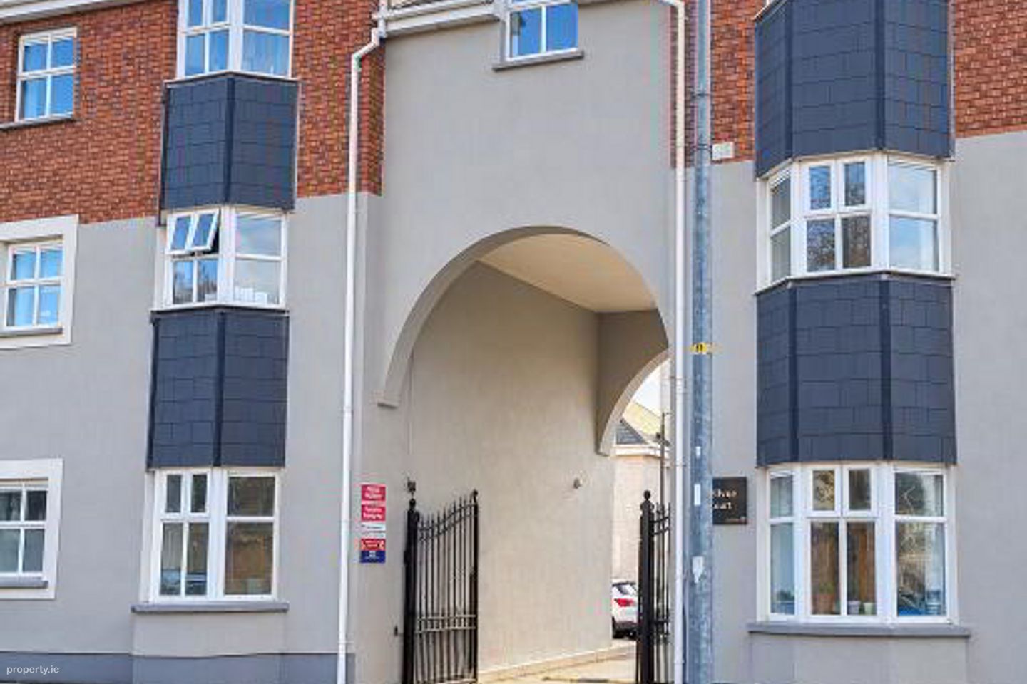 Apt 12, Bellevue Court, Old Youghal Road, Cork, T23TW67 — photo 1