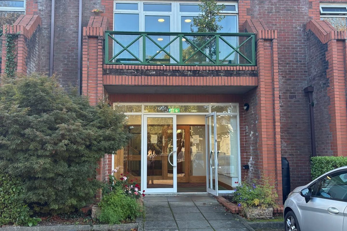 Apartment 21, Dundrum Castle House, Dundrum Castle, Ballinteer, Dublin 16 — photo 1