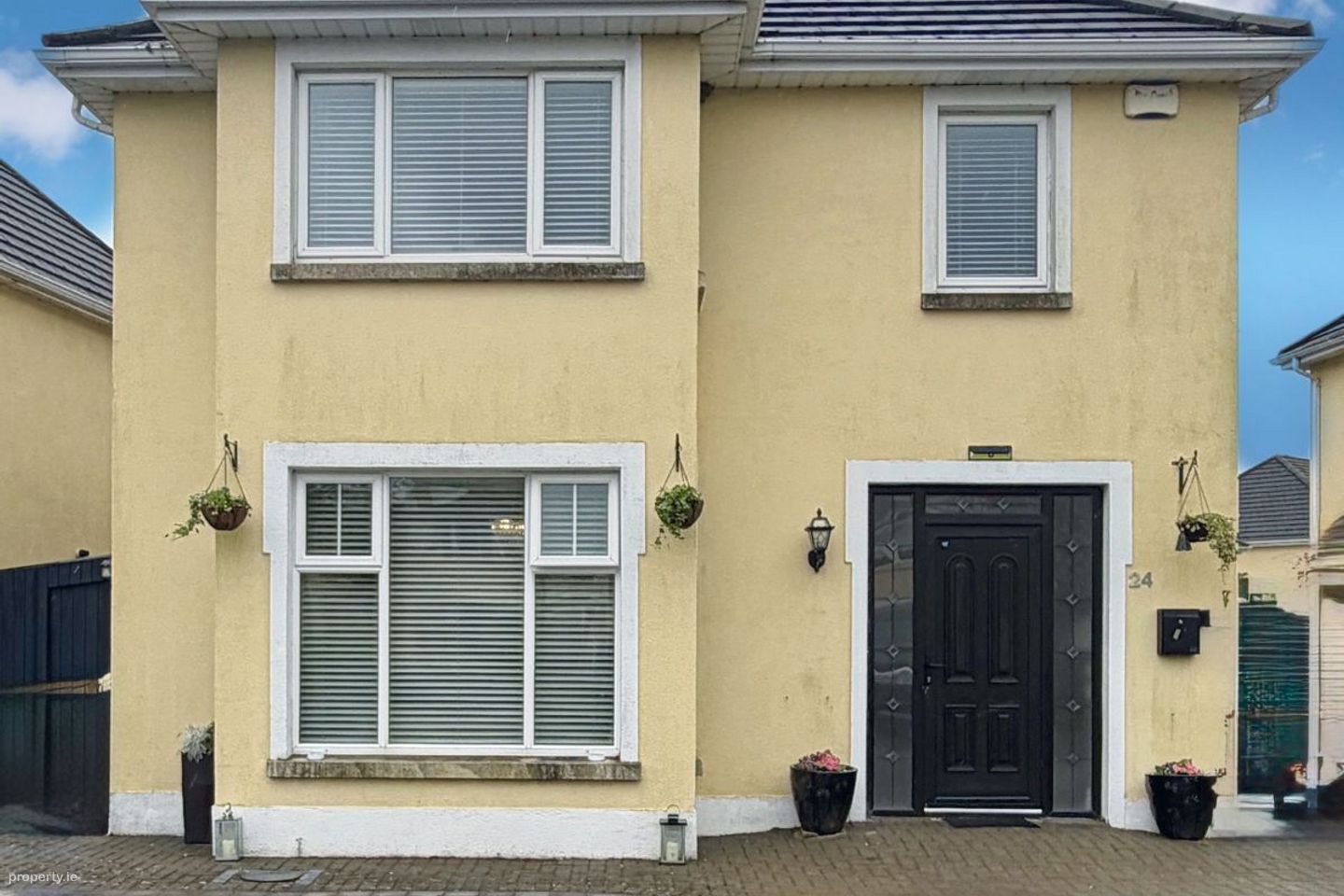 24 The Crescent, The Weir View, Kilkenny, Co. Kilkenny, R95X4V8 — photo 1