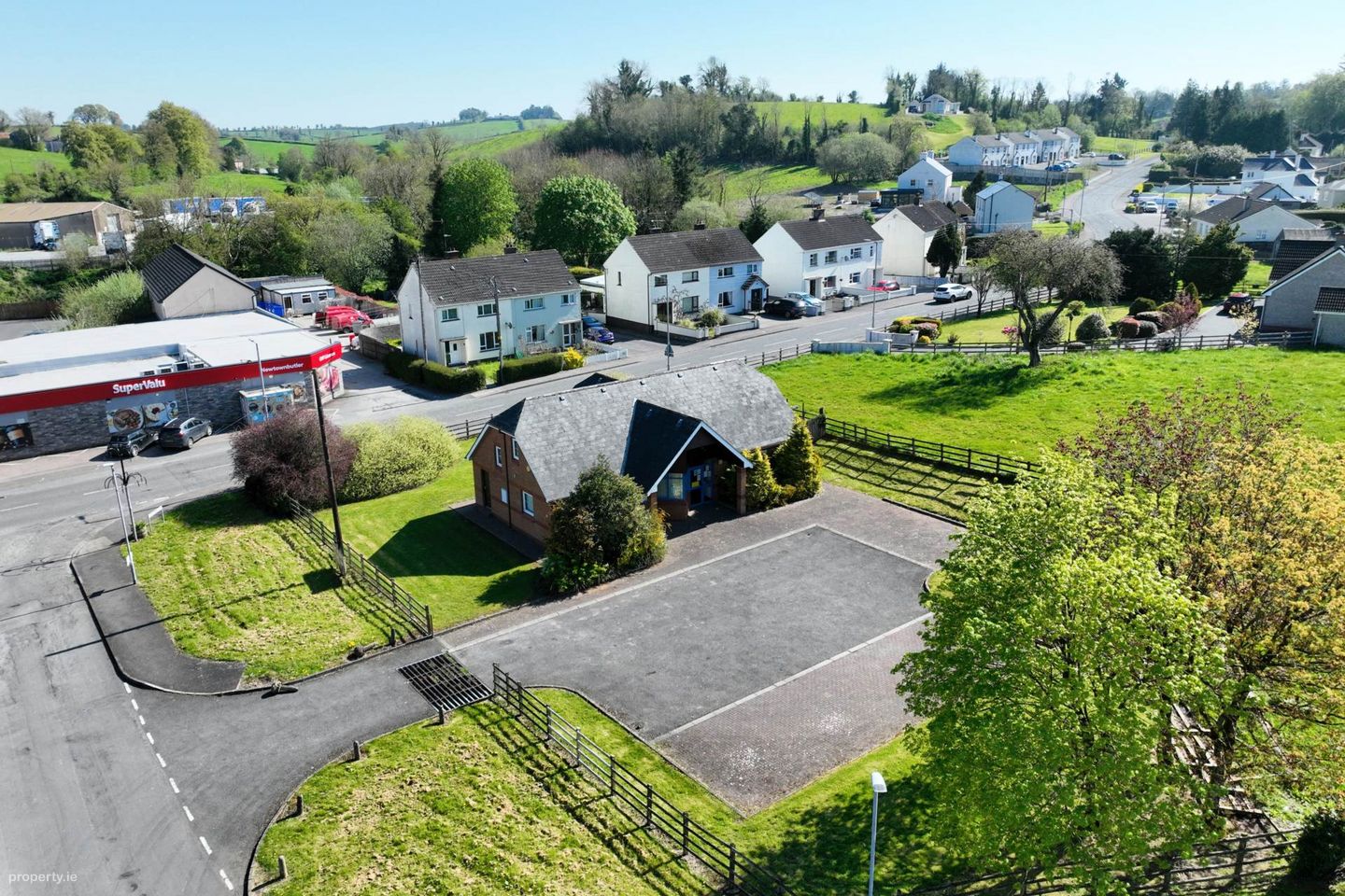 5 Clones Road, Newtownbutler, Enniskillen, Co. Fermanagh — photo 1