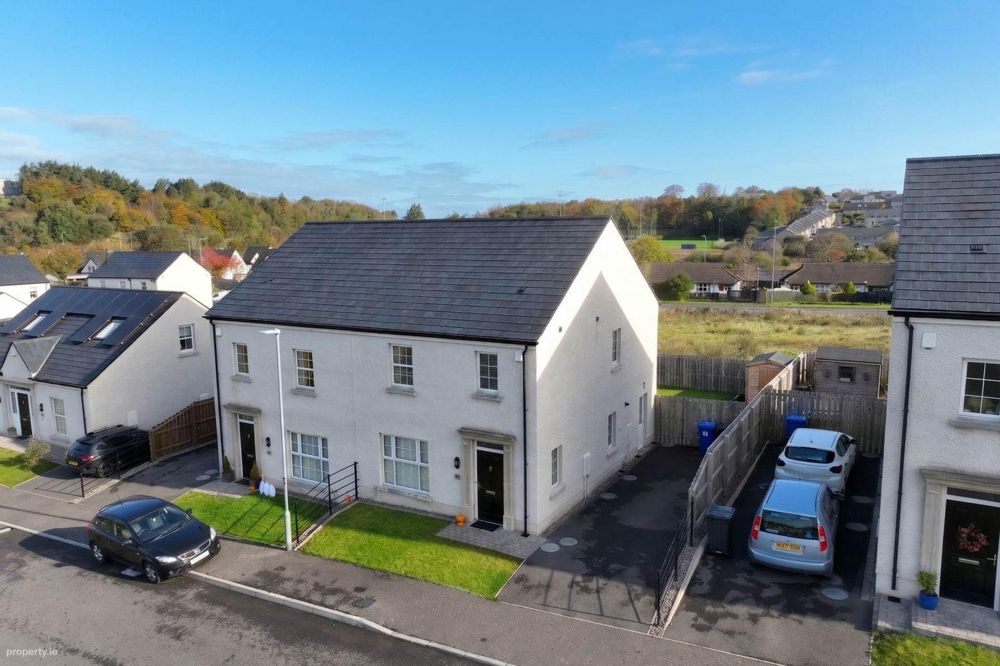 16 Flaxfield Wood, Enniskillen, Co. Fermanagh — photo 1