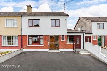 61 Woodlands, Navan, Co. Meath, C15V3W8