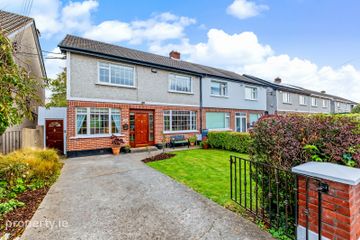 126 Meadow Vale, Blackrock, Deansgrange, Co. Dublin, A94E638