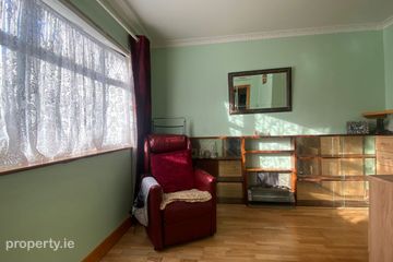 48 Saint Malachy Drive, Dublin 12, Greenhills, Dublin 12, D12V0T9 — photo 3