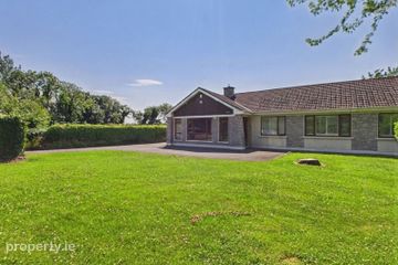 Denbri, Fairyhouse Road, Ennistown, Ratoath, Co. Meath, A85KW56