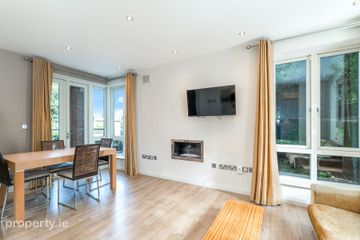 7 Grove Hall, Grove Avenue, Stillorgan, Co. Dublin — photo 2