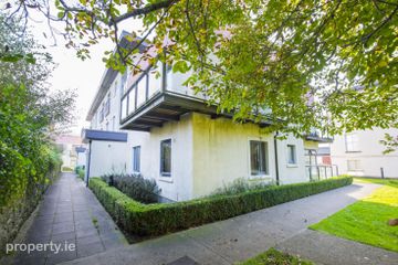 Apartment 11 Phibblestown House, Clonsilla, Dublin 15, D15KV61 — photo 2
