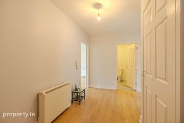 13 Eaglewood Manor, Erne Hill, Belturbet, Co. Cavan, H14XD91 — photo 2