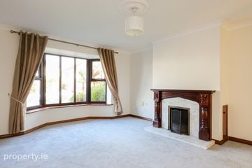37 Hawthorn Place, Clybaun Road, Knocknacarra, Galway, H91 ET9T — photo 3