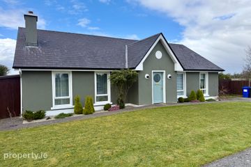 9 Lisacul Manor, Lisacul, Castlerea, Co. Roscommon, F45E277