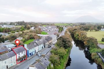 The Thatch, Chapel Street, Crossmolina, Co. Mayo