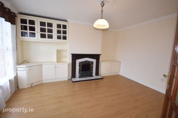 33 Sylvan Park, Letterkenny, Letterkenny, Co. Donegal, F92AK51 — photo 2