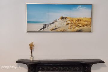 Flat 9, Saint Kevins House, 24a Saint Kevin's Gard, Dublin 6 — photo 2