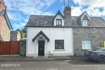 12 New Street, Virginia, Co. Cavan, A82FC86