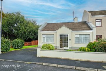 20 Lawn Park, Castlebar, Castlebar, Co. Mayo, F23AC97
