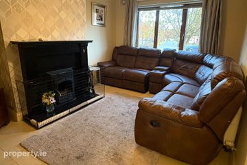 37 An Bothair Na Carraig, Lis Na Dara, Dundalk, Co. Louth — photo 3